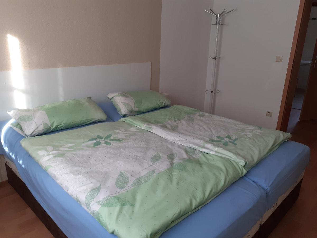 Ferienwohnung - August-Bebel-Str. 19 Oelsnitz  Dış mekan fotoğraf