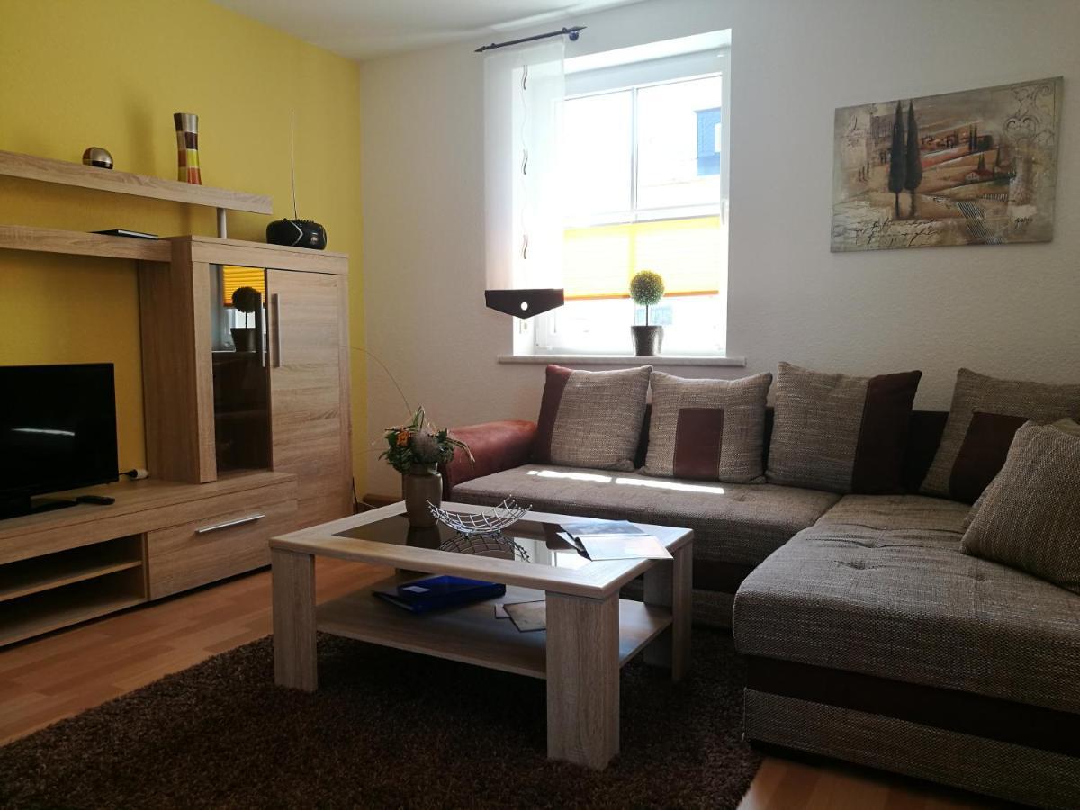 Ferienwohnung - August-Bebel-Str. 19 Oelsnitz  Dış mekan fotoğraf