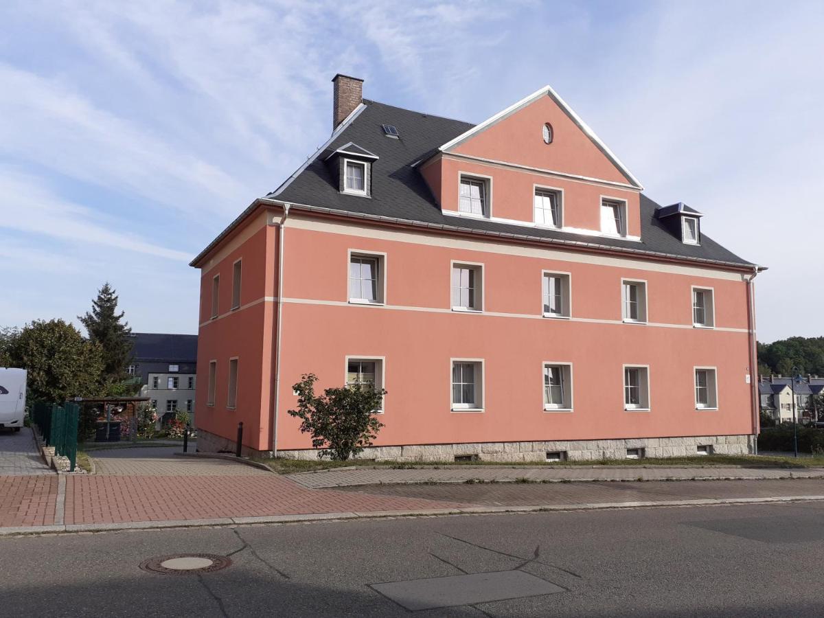 Ferienwohnung - August-Bebel-Str. 19 Oelsnitz  Dış mekan fotoğraf