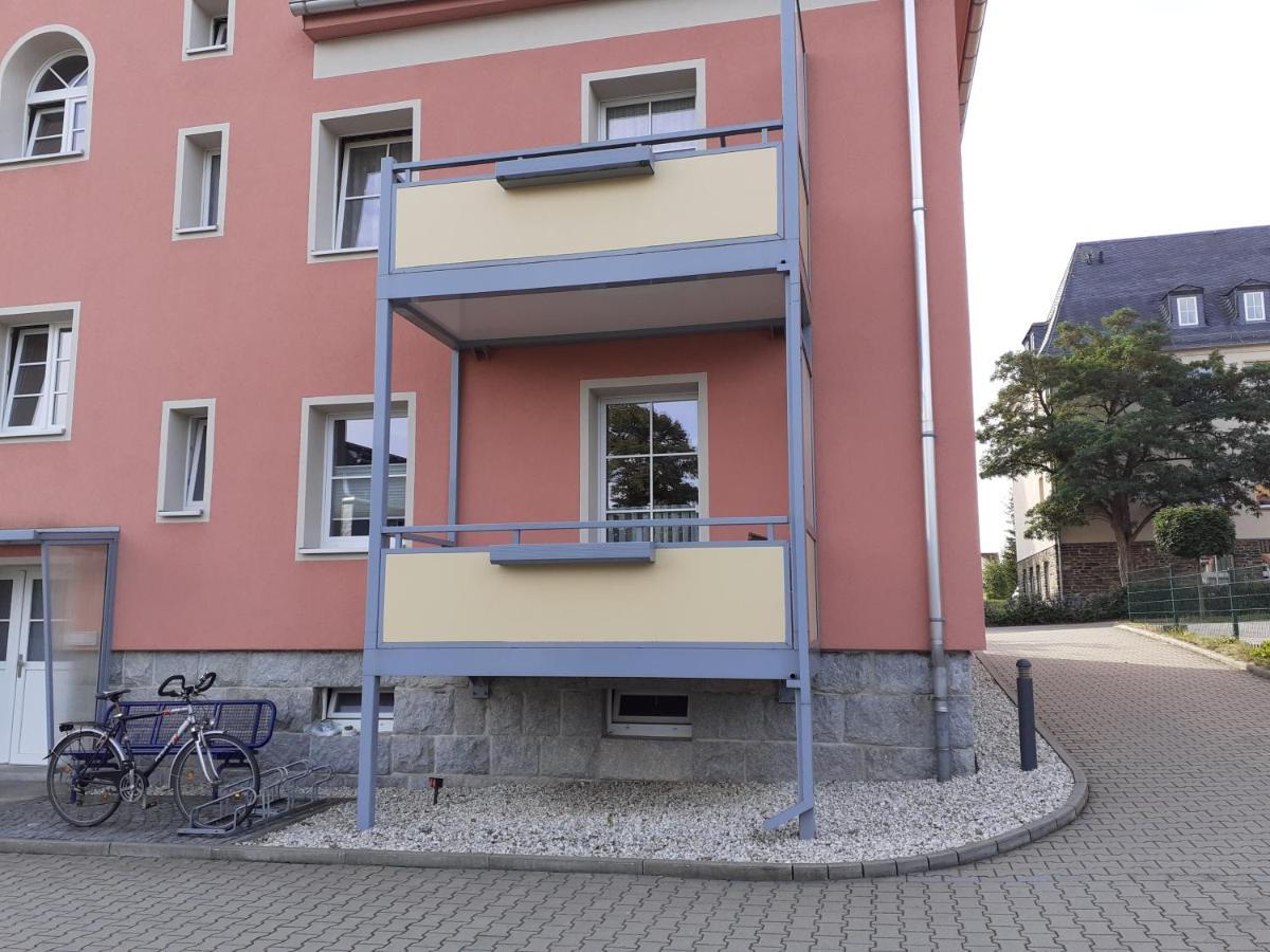 Ferienwohnung - August-Bebel-Str. 19 Oelsnitz  Dış mekan fotoğraf